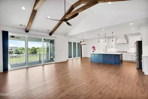 Living - 450 E Creekview Dr, Hampstead, NC 28443 photo 4 of 4