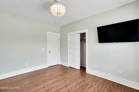 Bedroom - 450 E Creekview Dr, Hampstead, NC 28443 photo 2 of 4