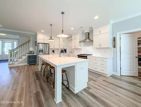 Kitchen - 182 Camden Trl, Hampstead, NC 28443 photo 10 of 12