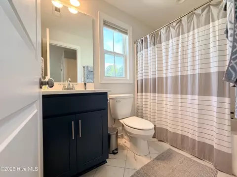 Bath - 182 Camden Trl, Hampstead, NC 28443 photo 10 of 10