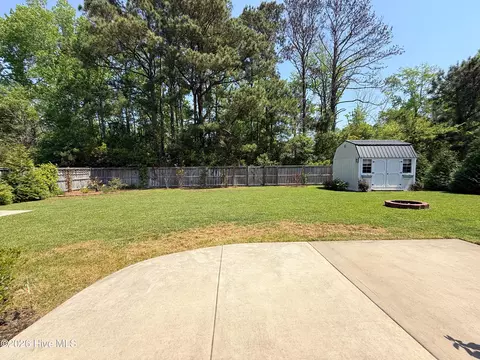 Exterior - 182 Camden Trl, Hampstead, NC 28443 photo 17 of 20