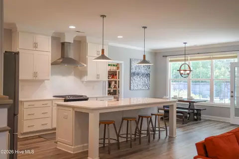 Kitchen - 182 Camden Trl, Hampstead, NC 28443 photo 2 of 12