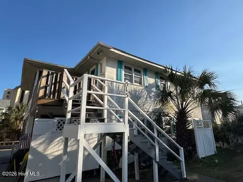 515 Hillside Dr S, North Myrtle Beach, SC 29582