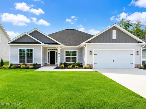 1056 Wood Creek Rd NE, Leland, NC 28451