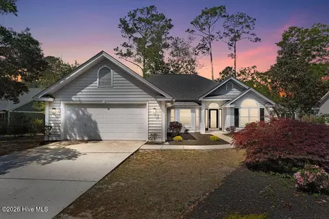 1806 Waterwing Dr SW, Ocean Isle Beach, NC 28469