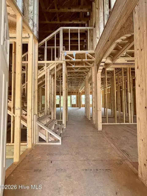 Entry Way - 278 E Ivybridge Dr, Hubert, NC 28539 photo 2 of 5