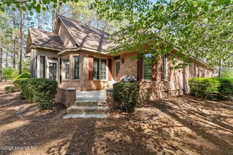 Exterior - 28 Abbottsford Dr, Pinehurst, NC 28374 photo 11 of 14