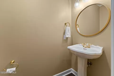 Bath - 28 Abbottsford Dr, Pinehurst, NC 28374 photo 6 of 6