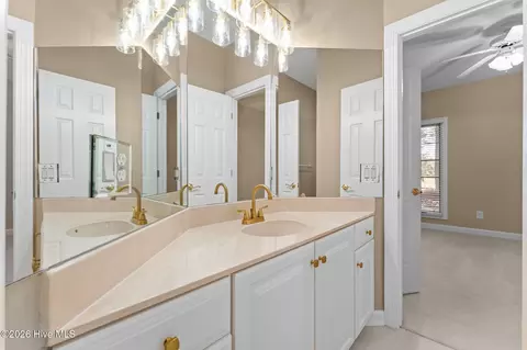 Bath - 28 Abbottsford Dr, Pinehurst, NC 28374 photo 4 of 6