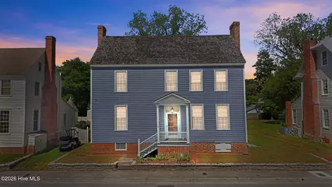 214 E Water St, Washington, NC 27889