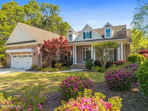 3812 Ridge Crest Dr, Southport, NC 28461