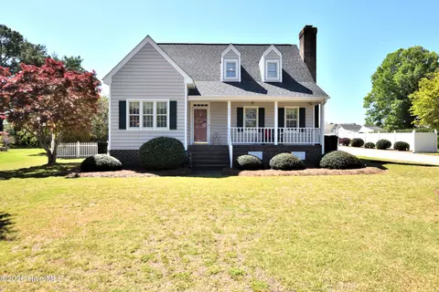 605 E Birchwood Dr, Nashville, NC 27856