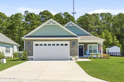 335 Lightning Bug Ln, Holly Ridge, NC 28445
