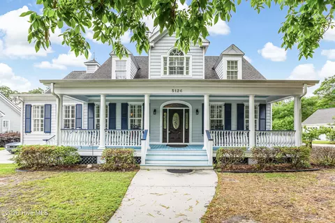 5126 Fernwood Dr, Southport, NC 28461