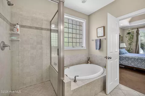 Bath - 804 Albatross Way, Hampstead, NC 28443 photo 1 of 4