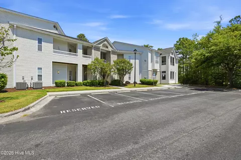 3909 Botsford Ct UNIT 104, Wilmington, NC 28412