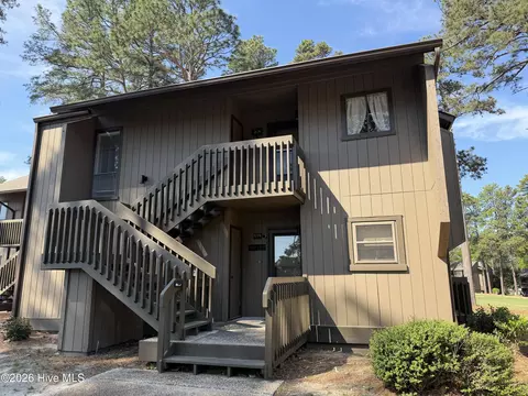 5 Pine Tree Rd # 119, Pinehurst, NC 28374