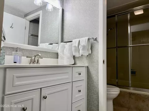 Bath - 5 Pine Tree Rd # 119, Pinehurst, NC 28374 photo 2 of 3