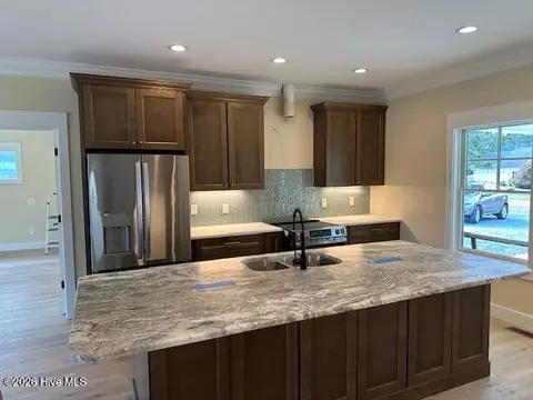 179 Erfie Dr S, Pinebluff, NC 28373 photo 2