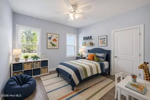Bedroom - 164 Bay View Dr, Chocowinity, NC 27817 photo 2 of 5
