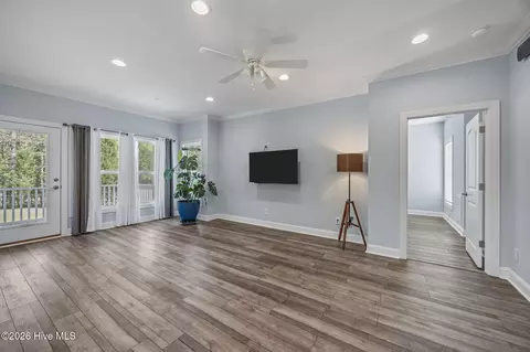Living - 164 Bay View Dr, Chocowinity, NC 27817 photo 1 of 3