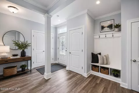 Entry Way - 164 Bay View Dr, Chocowinity, NC 27817 photo 2 of 2