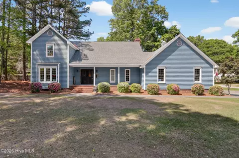 4535 Country Club Dr N, Wilson, NC 27896
