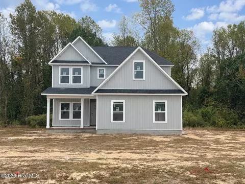 505 Romney Dr, Beulaville, NC 28518