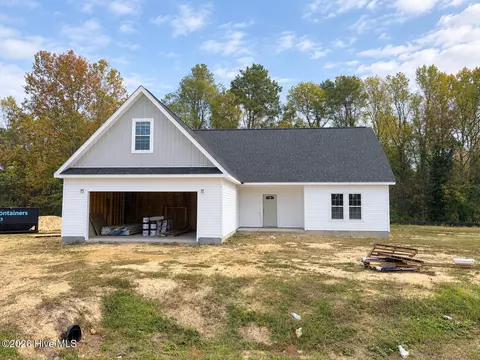 509 Romney Dr, Beulaville, NC 28518