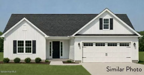 509 Romney Dr, Beulaville, NC 28518