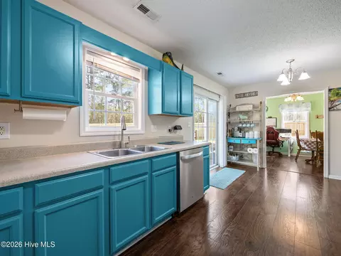 Kitchen - 210 Bobwhite Rd, Hubert, NC 28539 photo 2 of 6