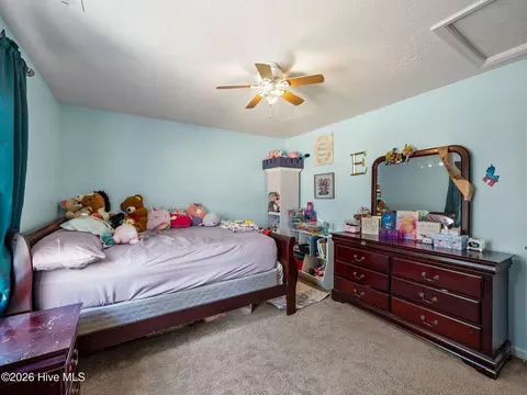 Bedroom - 210 Bobwhite Rd, Hubert, NC 28539 photo 5 of 7