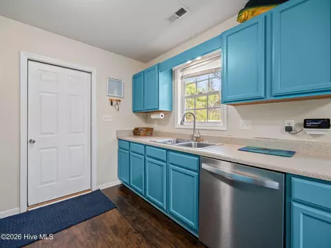 Kitchen - 210 Bobwhite Rd, Hubert, NC 28539 photo 1 of 6