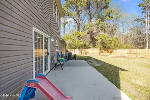 Exterior - 210 Bobwhite Rd, Hubert, NC 28539 photo 6 of 8