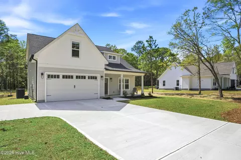 2409 Sunset Harbor Rd SE, Bolivia, NC 28422
