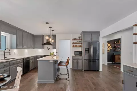 Kitchen - 2 Salem Ln, Pinehurst, NC 28374 photo 2 of 10