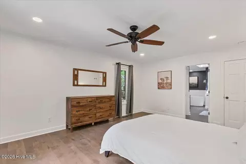 Bedroom - 2 Salem Ln, Pinehurst, NC 28374 photo 4 of 5