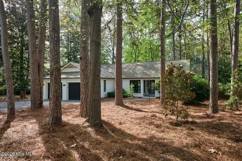 Exterior - 2 Salem Ln, Pinehurst, NC 28374 photo 3 of 13