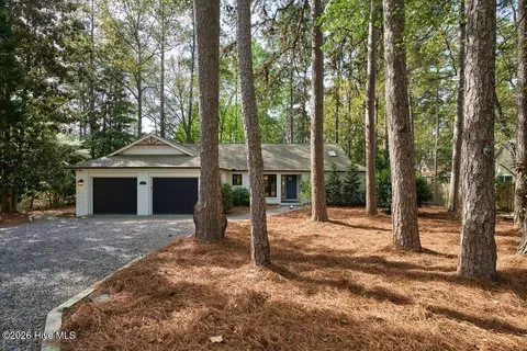 Exterior - 2 Salem Ln, Pinehurst, NC 28374 photo 1 of 13
