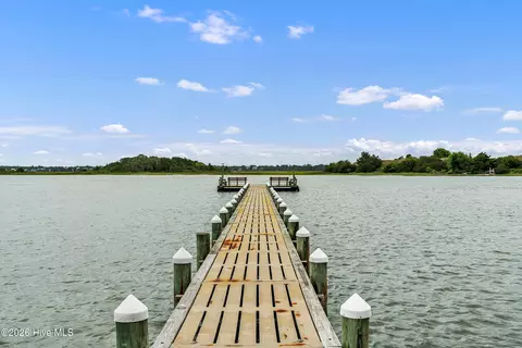 View/Area - 650 Cedar Point Blvd #H4, Cedar Point, NC 28584 photo 4 of 6