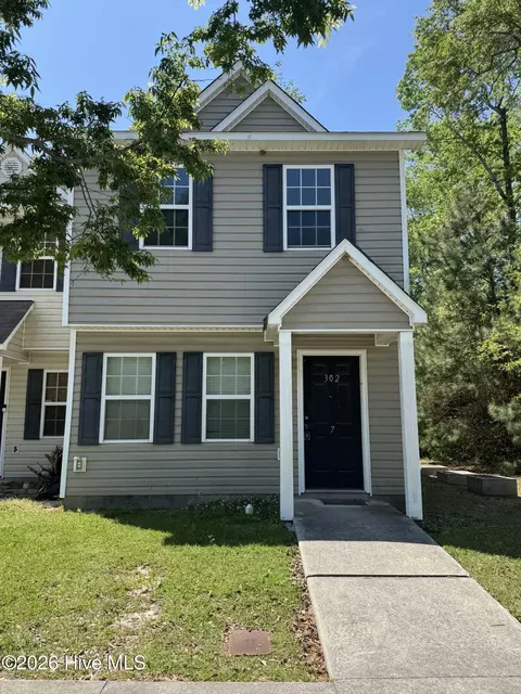 302 Burley Dr #7, Hubert, NC 28539