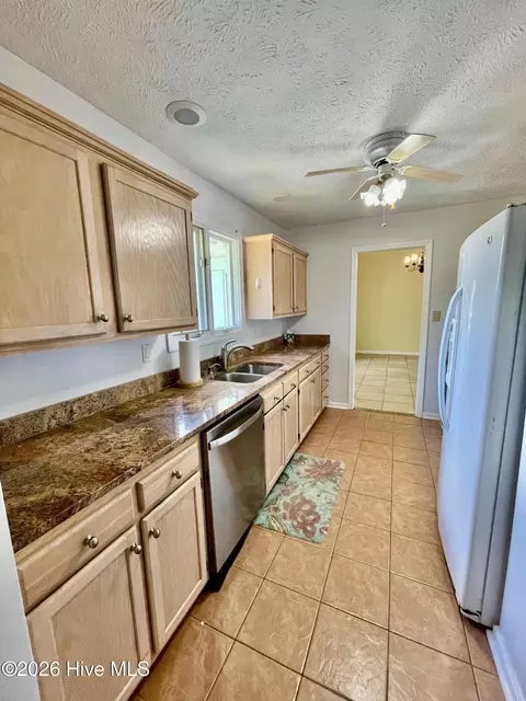 Kitchen - 12 Hawk Dr, Harrells, NC 28444 photo 1 of 1