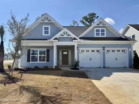 6703 Fellowship Dr, Leland, NC 28451