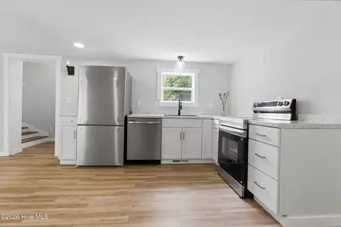 Entry Way - 1977 Colington Rd, Kill Devil Hills, NC 27948 photo 1 of 1