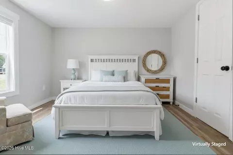 Bedroom - 1977 Colington Rd, Kill Devil Hills, NC 27948 photo 2 of 3