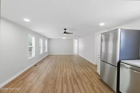 Living - 1977 Colington Rd, Kill Devil Hills, NC 27948 photo 2 of 5
