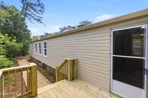 Exterior - 1977 Colington Rd, Kill Devil Hills, NC 27948 photo 4 of 5
