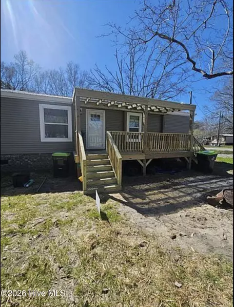 2193 Forest Dr SW, Supply, NC 28462