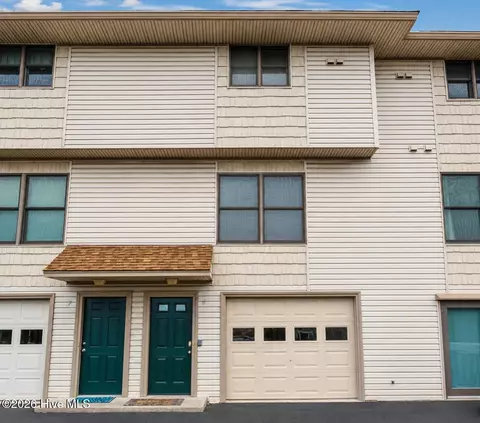 3836 N Va Dare Trl #G-8, Kitty Hawk, NC 27949