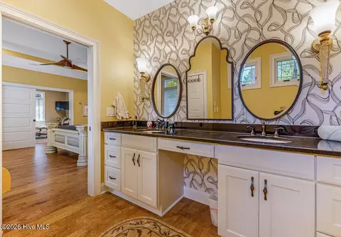 Bath - 2 Fur Ct W, Pinehurst, NC 28374 photo 1 of 7
